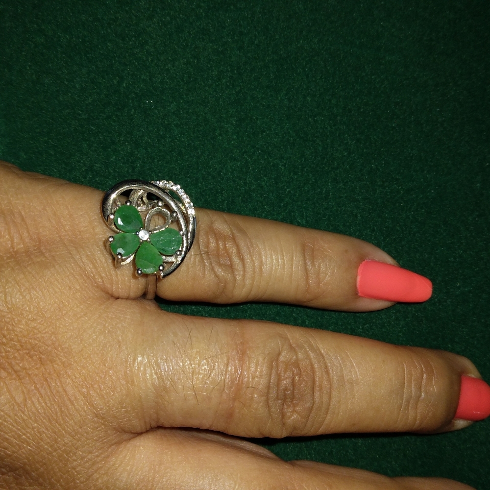 925 Emerald Ring - image 4